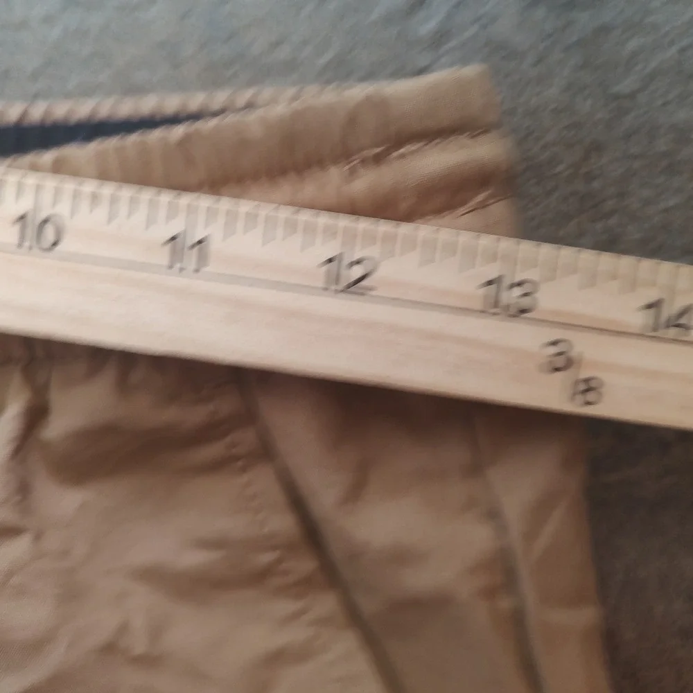 Old Navy lightweight cargo